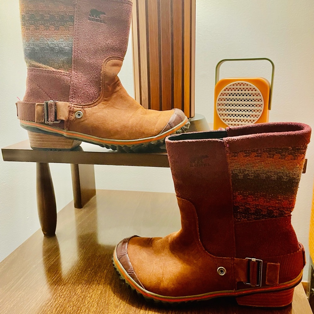Sorel Slim Shortie Madder Boots